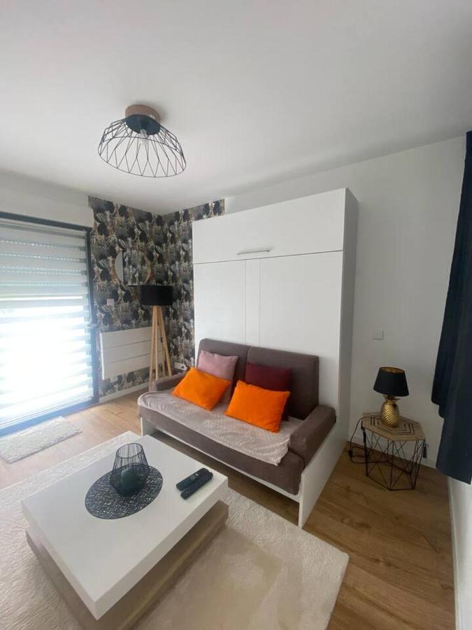 Zen Apartment